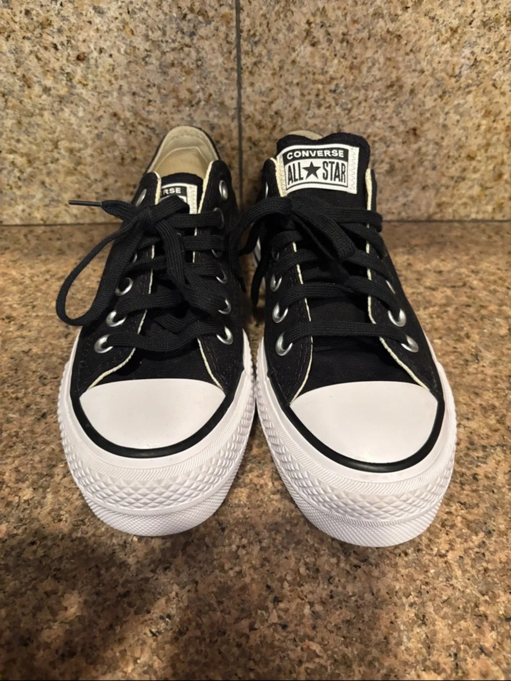 NWOT Converse Platform Low Top Sneakers - Black & White - Picture 4 of 11